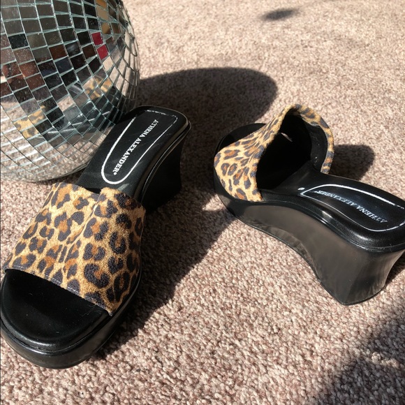Y2K Leopard Wedge Sandals - Picture 4 of 4